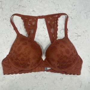 Size 34B, Aerie bra